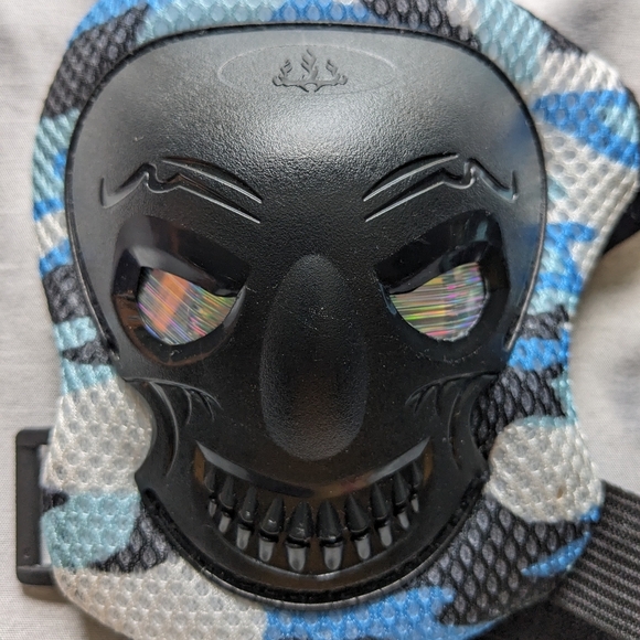 Outdoor Sport Knee/Elbow Pads, for kids - Picture 5 of 5